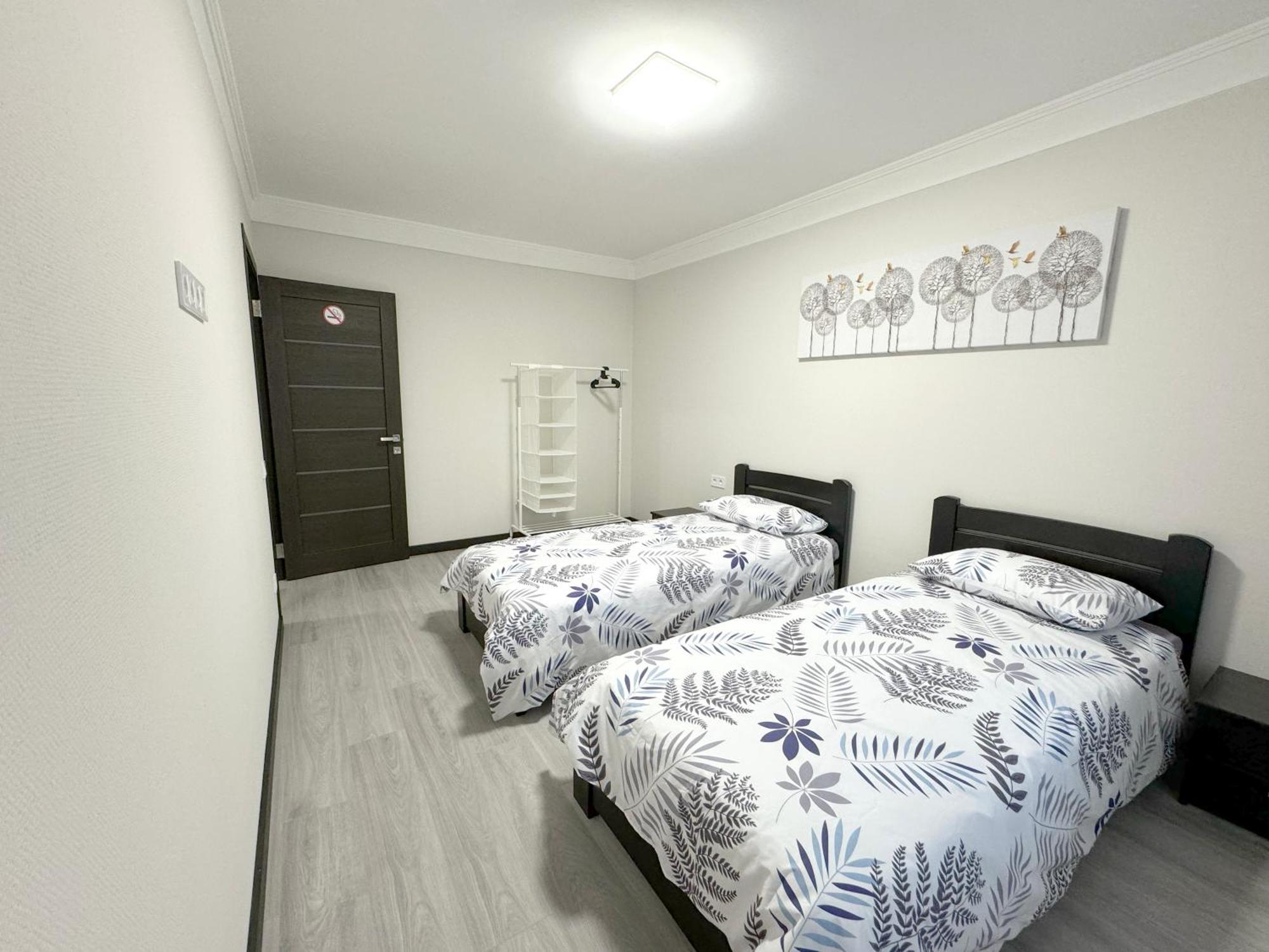Artal Apartment On Obolonskyi Avenue 16 Kiev Bagian luar foto